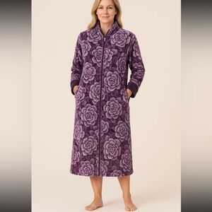 O Oscar de la Renta Full Zip Plush Fleece Long Floral Housecoat Robe Purple S/M